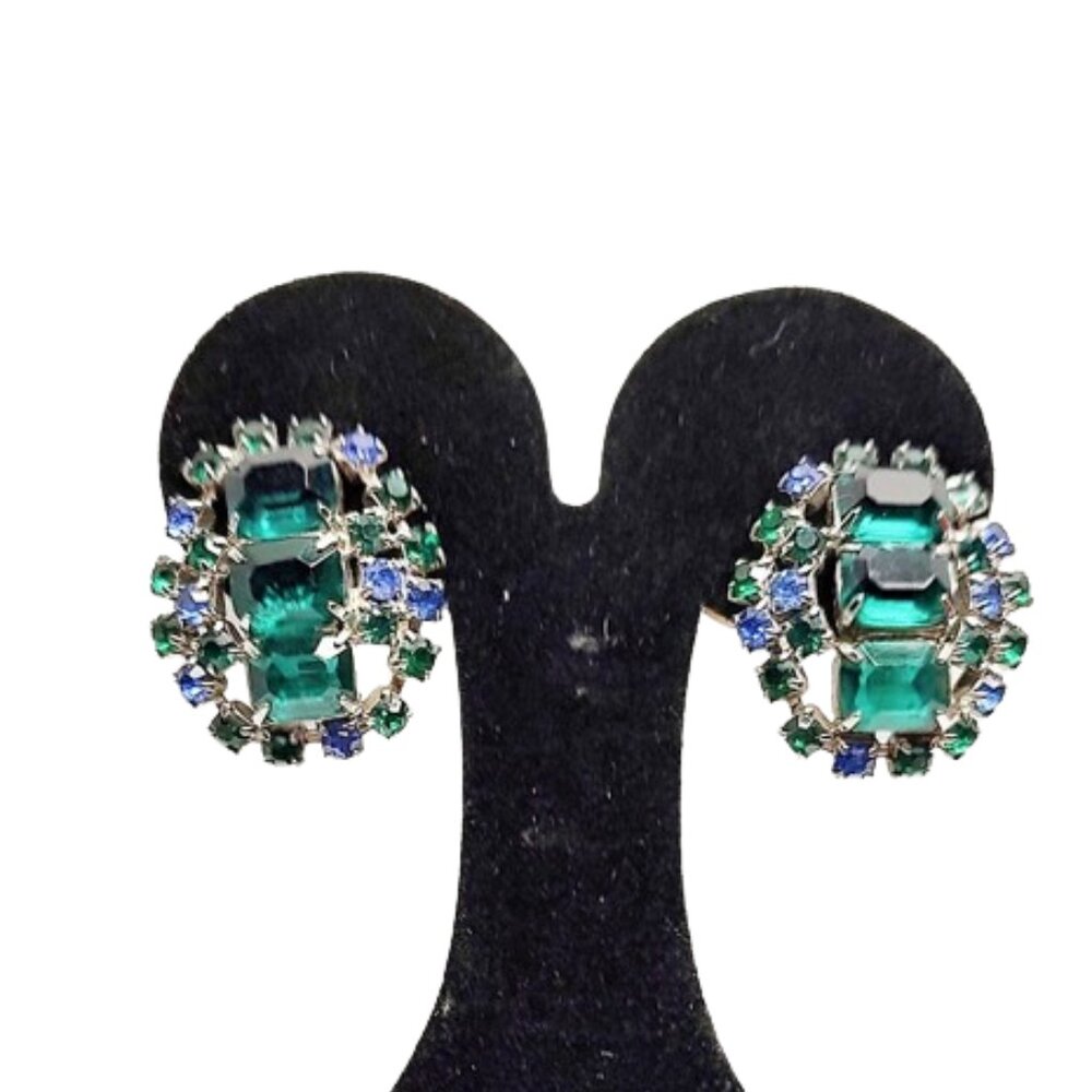 Large 1950s Vintage Emerald Green & Sapphire Blue Rhinestone Earrings Clip Style